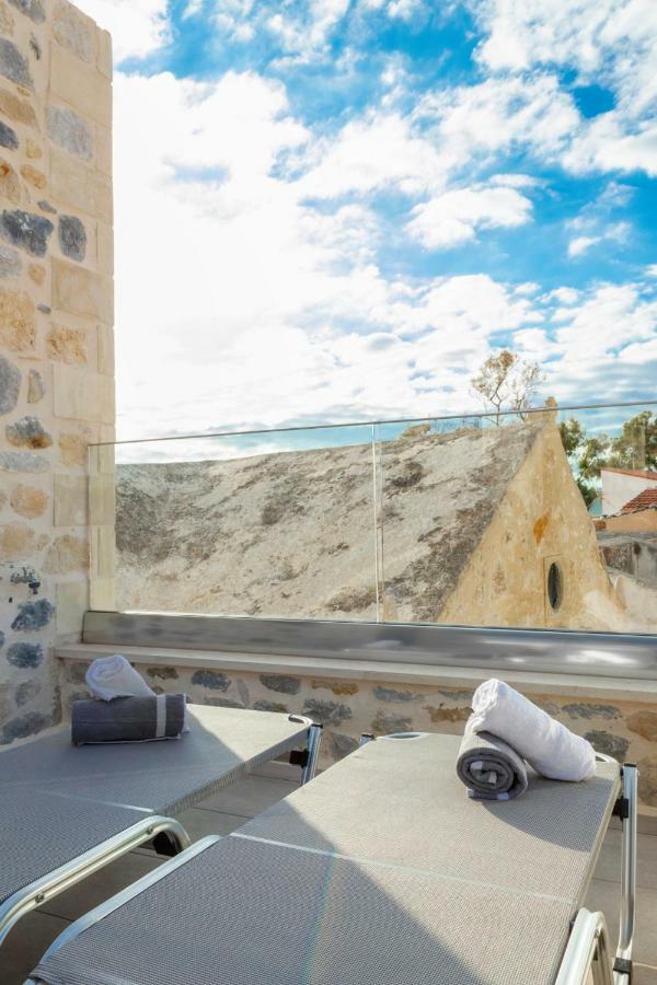 Marilena Natural Stone House, By Hellocrete Pigi  Exterior photo